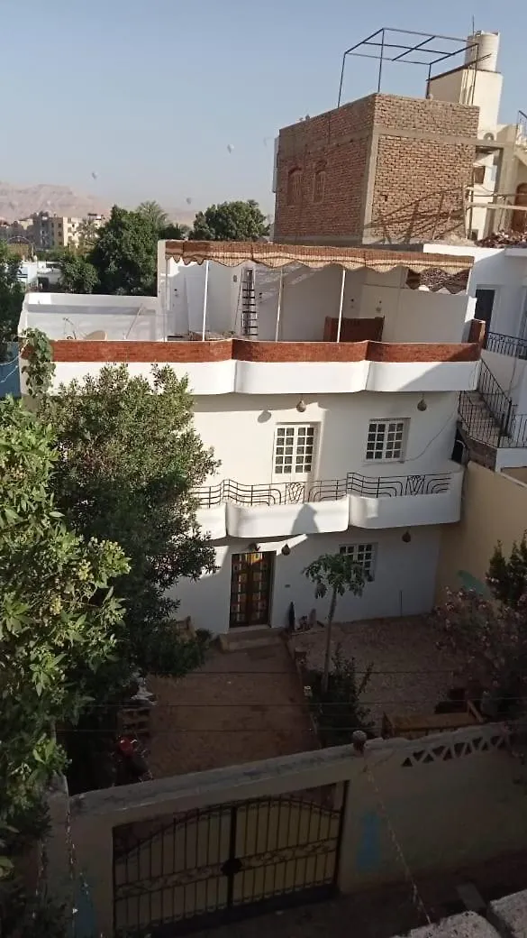 Luxor Family Aparthotel